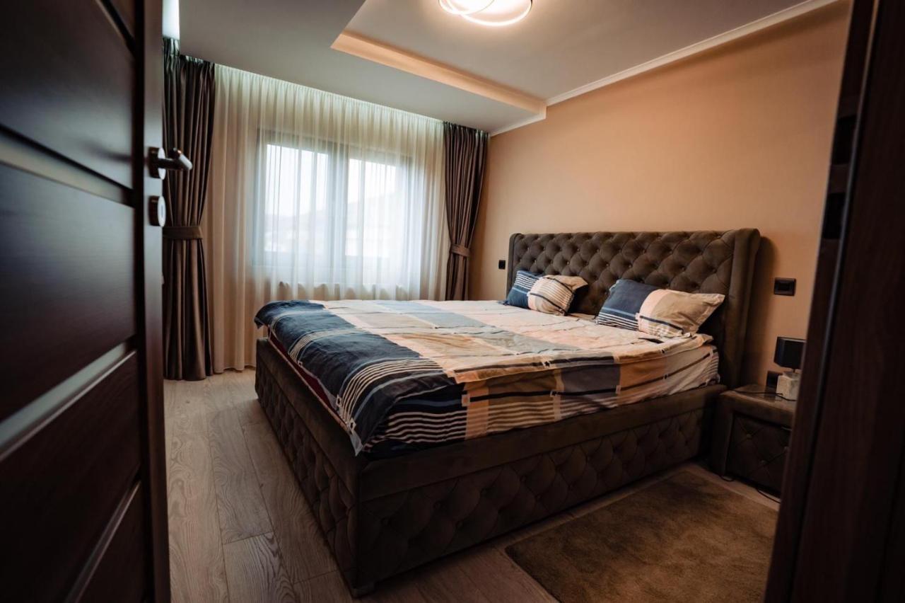 Ddr House Apartment Oradea Bagian luar foto