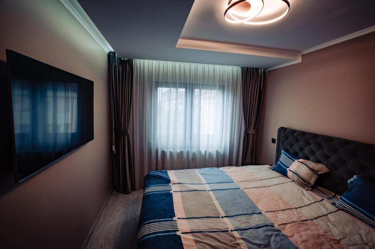 Ddr House Apartment Oradea Bagian luar foto